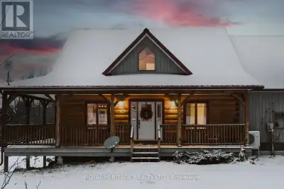 From the moment you turn onto the tree-lined canopy laneway, you'll know you've arrived somewhere tr...