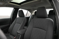 2025 TOYOTA COROLLA LE â€¢ GREEN LIGHT CERTIFIED â€¢ MILEAGE: 45,387 km. â€¢ OVERVIEW: This well-equ... (image 3)