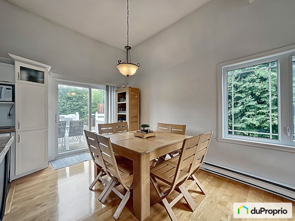 $598,000 - Split Level for sale in Bromont — photo 3