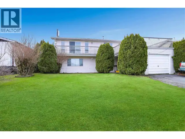 5 DEASE STREET Kitimat, British Columbia in Houses for Sale in Kitimat - Image 2