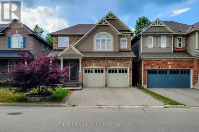 Welcome to this spacious 2-storey detached home nestled in a quiet, family-friendly neighbourhood! O...