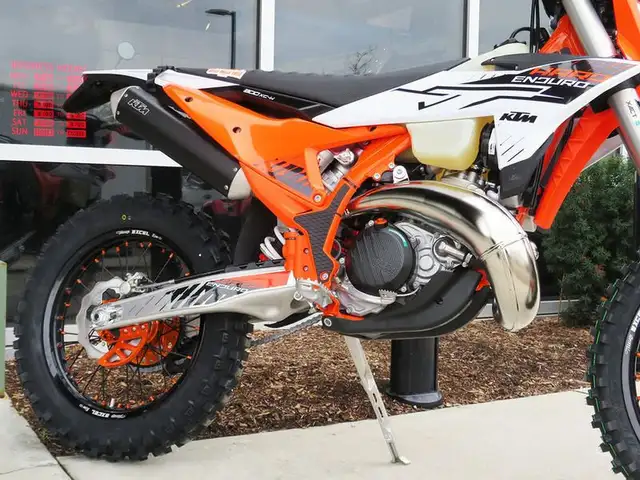 2026 KTM 300 XC-W Hardenduro in Dirt Bikes & Motocross in Cambridge - Image 8