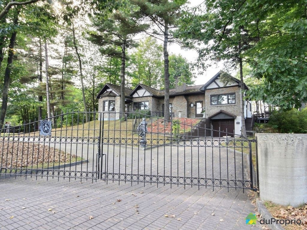 $1,800,000 - Split Level for sale in Sorel-Tracy — photo 1