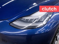 NO ACCIDENTS / CLEAN CARFAX / Climate Control, Touchscreen Display, GPS Navigation and more! Clutch... (image 7)
