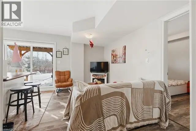 23 DOON CREEK Street Kitchener, Ontario in Houses for Sale in Kitchener / Waterloo - Image 23