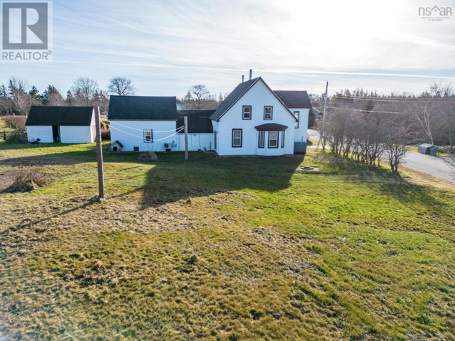 25 Newell Road Plymouth, Nova Scotia in Houses for Sale in Yarmouth - Image 4