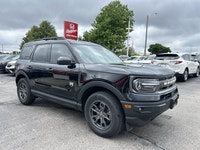 Command both urban streets and scenic trails with this remarkably well-equipped 2024 Ford Bronco Spo... (image 2)
