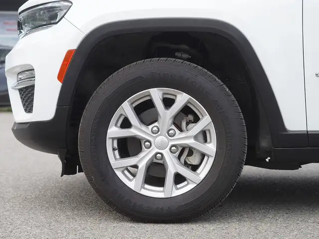 2023 Jeep Grand Cherokee Limited, Adaptive Cruise Control, Apple in Cars & Trucks in Mississauga / Peel Region - Image 8