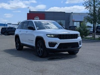 The New 2025 Jeep Grand Cherokee Limited delivers a perfect balance of refined luxury and capable pe... (image 8)