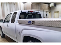 **ONE OWNER - ACCIDENT FREE** 47,334 KM This 2010 Chevrolet Colorado 4x2 Ext Cab LT is powered by a... (image 9)
