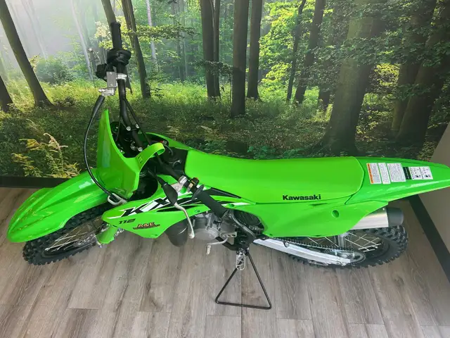 2025 Kawasaki KX™ 112 in Dirt Bikes & Motocross in Medicine Hat - Image 4