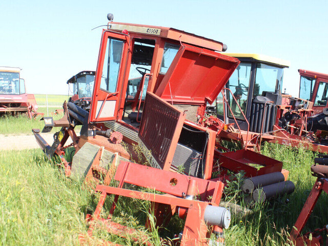 PARTING OUT: Prairie Star 4800 Swathers (Parts & Salvage) in Other in Saskatoon - Image 4