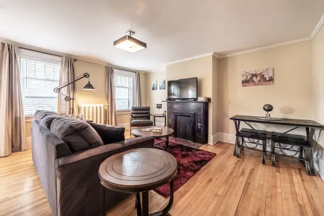 ALL UTILITIES INCLUDED ONE BEDROOM STEPS FROM SPRING GARDEN ROAD in Long Term Rentals in City of Halifax - Image 2