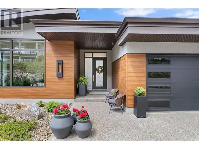 544 Clifton Lane Kelowna, British Columbia in Houses for Sale in Penticton - Image 3