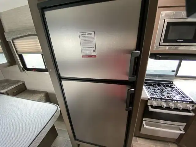 2022 Thor Motor Coach Chateau 28Z in RVs & Motorhomes in Bedford - Image 21