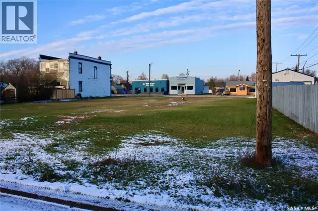 406 Second STREET Dundurn, Saskatchewan in Land for Sale in Saskatoon - Image 6