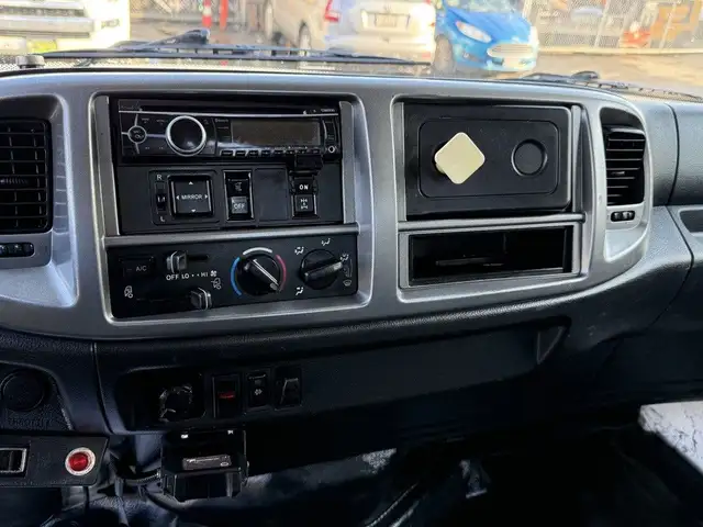 2015 Hino 358 22 Foot Dump Flatdeck with Amco Veba Crane and Air in Heavy Trucks in Regina - Image 50