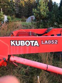 Kubota LA 852 loader