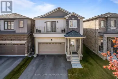 Welcome to this beautiful 4-bedroom, 3-bathroom detached home in Barrie, built less than five years...