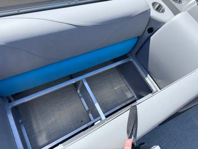 2025 Legend LE 19 RS EXT Pontoon Boat in Powerboats & Motorboats in Barrie - Image 13