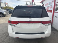 Touring | LEATHER | DVD | NAV | SUNROOF | PWR SIDE DOORS/HATCH Check out this 2016 Honda Odyssey Tou... (image 7)
