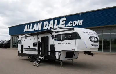 Explore the Great Outdoors in Comfort: The 2027 Forest River Cherokee Arctic Wolf 285OPTYour Ultimat...