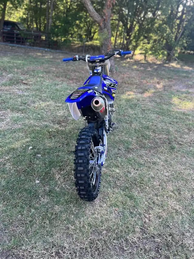 2008 YAMAHA YZ250F-BLUE! in Dirt Bikes & Motocross in Edmonton - Image 3