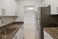 1 Bed, 1 Bath, Newly Renovated Kitchen with Stainless Steel Appliances with Amazing Amenities, Spect... (image 3)