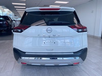 ==== Key Features ==== * *Only 54,982 km* * *No Reported Accidents* * *BC Vehicle* * *Platinum Trim*... (image 3)