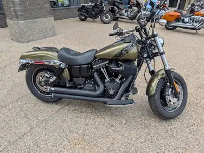 Price does not include $299 dealer fee and taxes 2016 Harley-Davidson Dyna Fat Bob with only 9,590 k...