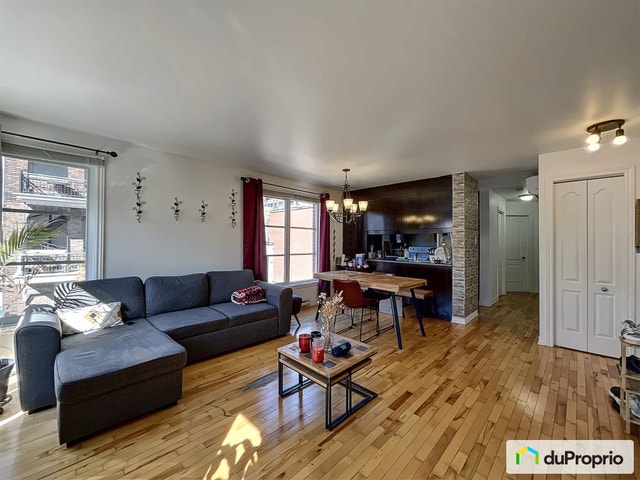 $387,000 - Condominium in Ville-Marie (downtown, old Mtl) — photo 1