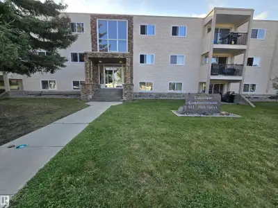 This 2 bedroom 1 full bath condo home has been completely renovated, with new flooring; new kitchen;...