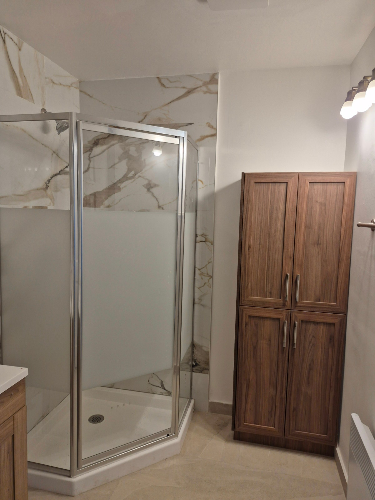 CHAMBRES et 4 1/2 A LOUER  A POINTE-AUX-TREMBLES — photo 3