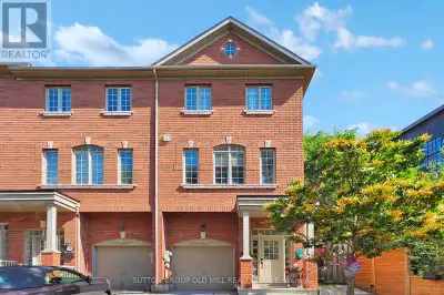 38 BELL MANOR DRIVE Toronto (Stonegate-Queensway), Ontario