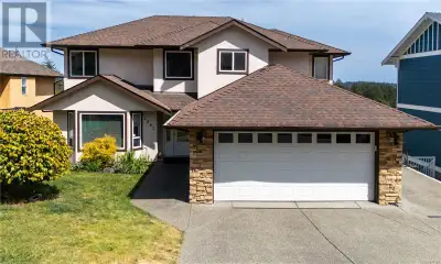 Beautifully maintained family home with a fully refreshed lower suite — perfect for extended family,...