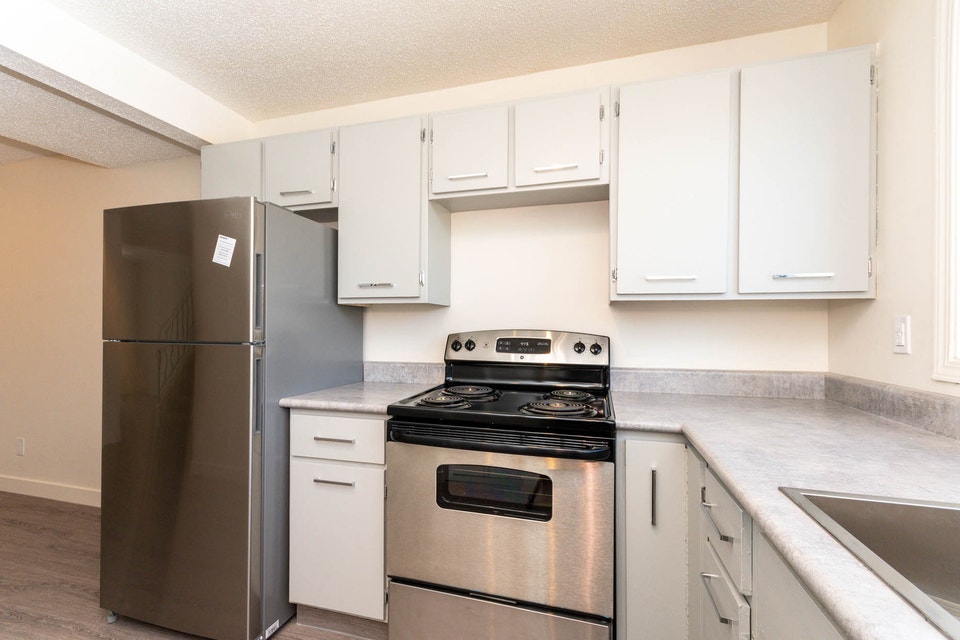 Eastside Estates - 3 Bedroom Townhouse House for Rent 2