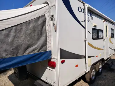 Unit is being sold AS IS due to its age and previous leak. Every joint has been taped to resolve lea...