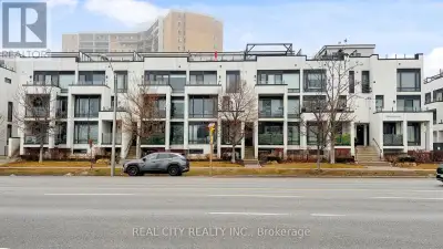Modern Urban Stack Townhouse In High Demand Neighbourhood. Located On Main Floor. Ideal Location In...