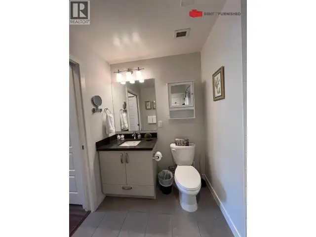 211 215 W 1ST STREET Vancouver, British Columbia in Long Term Rentals in Vancouver - Image 10