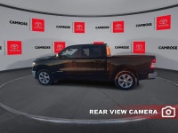 Aluminum Wheels, Fog Lamps, Proximity Key, SiriusXM, Rear View Camera! Whether you need tough and ru... (image 4)