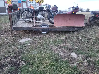 6x10 utility trailer. Tows great. Has mesh tailgate. Needs lights and could use new plywood that is...