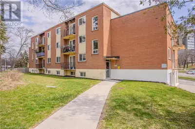 371 DALE Crescent Unit# 10 Waterloo, Ontario