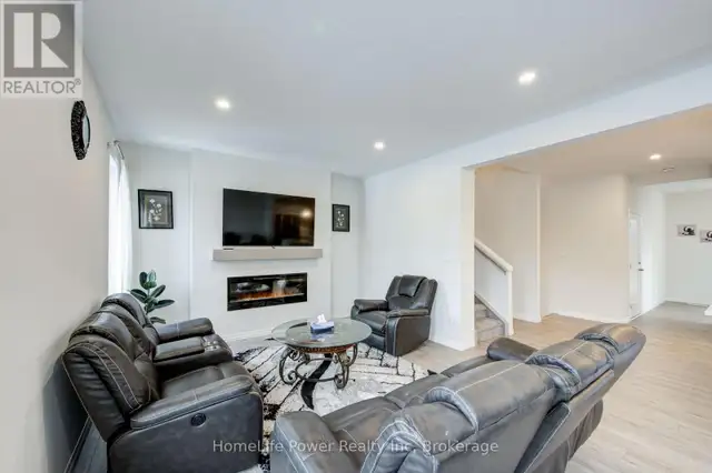 4 BRAUN AVENUE Tillsonburg, Ontario in Houses for Sale in Norfolk County - Image 20