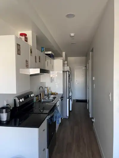 These beautiful 1 Bed 1 Bath units in The Lightwell are coming available immediately for $1600 + uti...