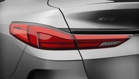 La toute nouvelle BMW 228i xDrive 2024 laisse les conventions derrière. La Série 2 combine une appar... (image 9)