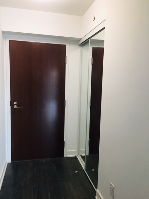 YORKDALE CONDO: 2 BEDS 2 BATHS CONDO W/ PARKING INCLUDED 5