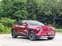 Electric engine with automatic transmission | Heated steering wheel for winter comfort | Adaptive cr... (image 2)