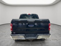 BACK-UP CAMERA, SATELLITE RADIO, FOG LAMPS, ALUMINUM WHEELS, PRIVACY GLASS Is a truck built for gett... (image 3)