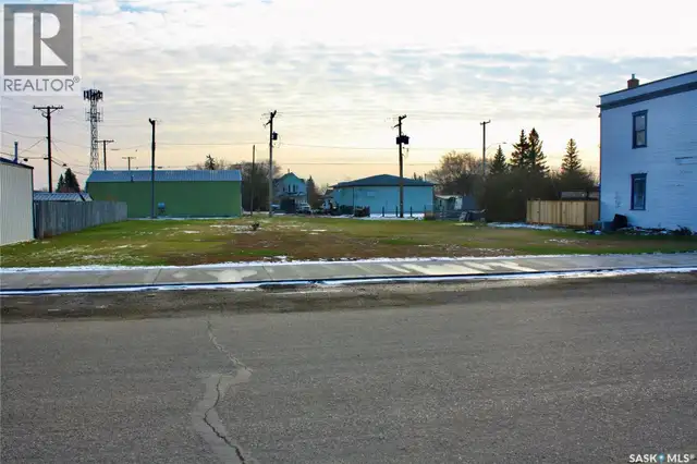 406 Second STREET Dundurn, Saskatchewan in Land for Sale in Saskatoon - Image 2