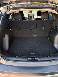 **CARS TRUCKS SUV 4X4 VAN AWD EDMONTON FINANCING AVAILABLE EASY FINANCING ** 2020 FORD ESCAPE SE ALL... (image 8)